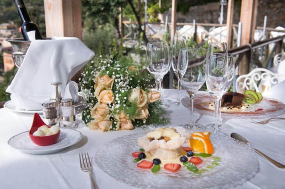 Hotel Porto Roca มอนเตรอสโซ อัล มาเร ภายนอก รูปภาพ